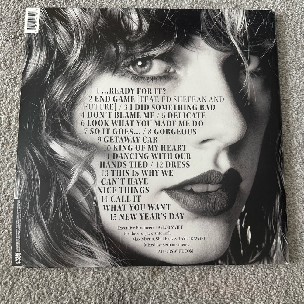 Taylor Swift Reputation Album - Picture 5 of 5